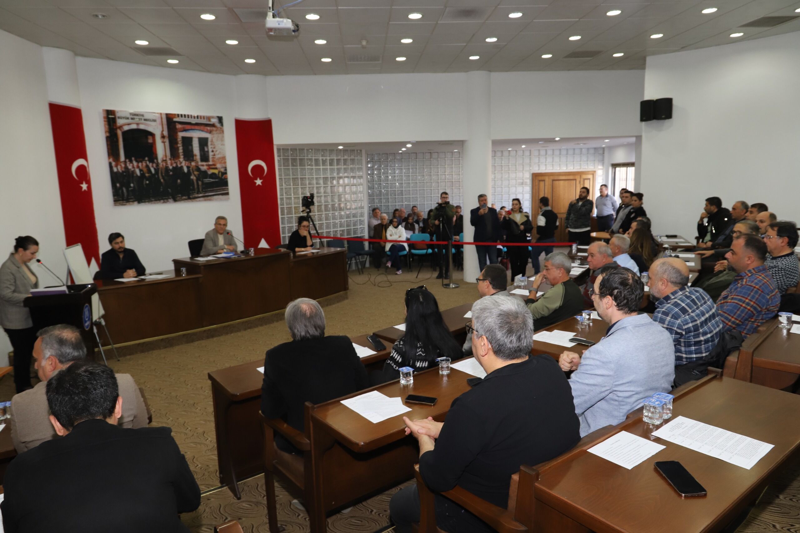Nazillide Yilin Son Meclisi Toplandi Sokak Hayvanlarina Destek Atik Yemekler Gunde 250 Kilo Mamaya Donusecek 618631 35Aa489986312A4Ae61Fbe19Af5A58Cd