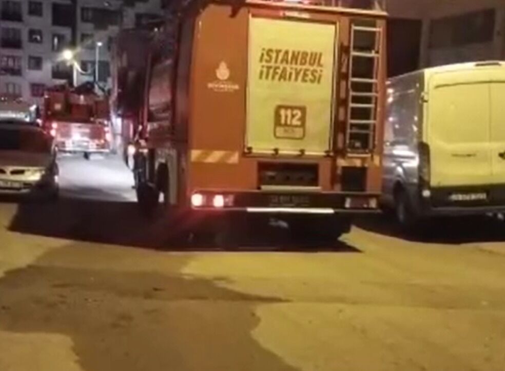 İstanbul'daki yangında ağır yaralanan 4 çocuktan 3'ü hayatını kaybetti