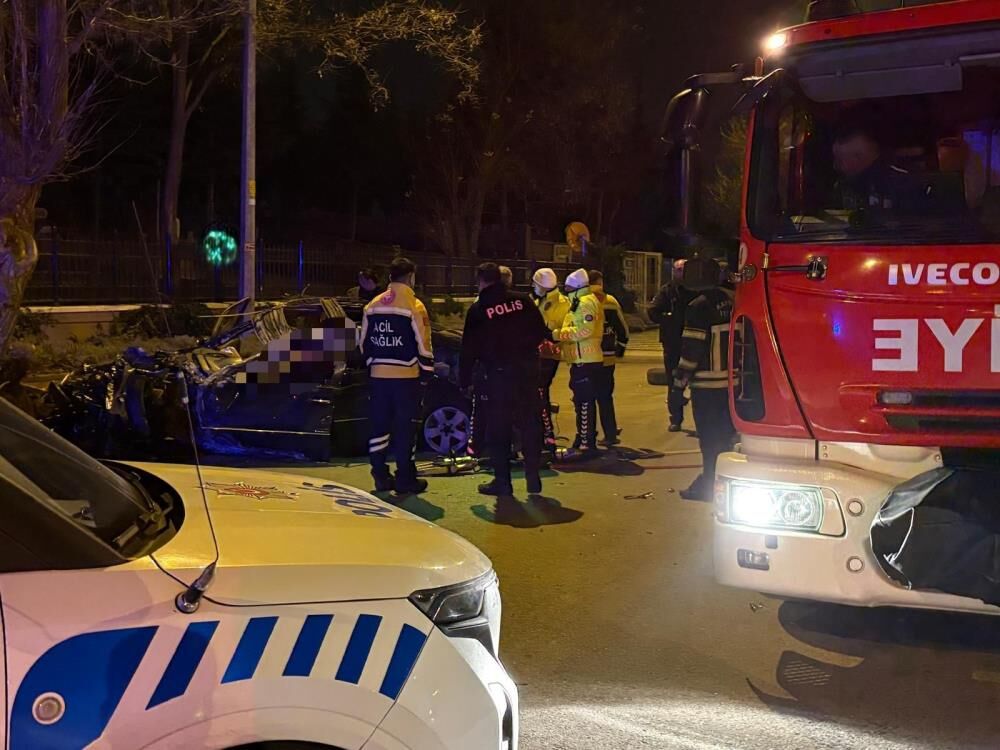 Trafik kazalarında 4 kişi öldü, 3 kişi yaralandı