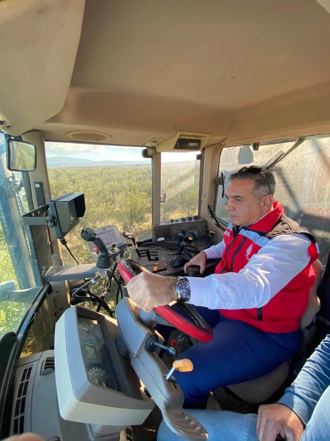 Whatsapp Image 2025 12 02 At 21.25.27 (2)