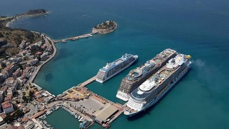 2025Te Turkiye Limanlari Kruvaziyerle Doldu Kusadasi Zirveye Yerlesti 629710 C66E38045Af8E2De151D1Dae161937Ff