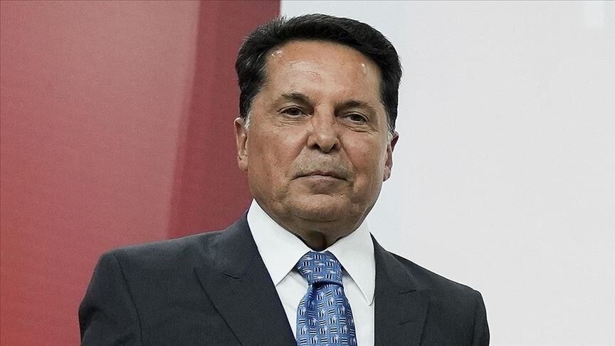 Ahmet Özer Kimdir