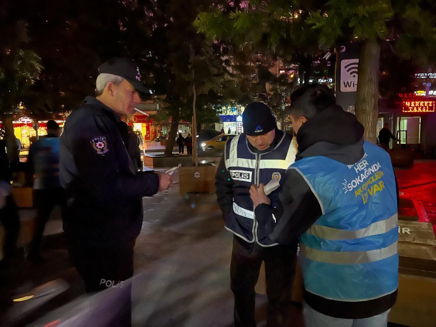 AK Gençlik'ten anlamlı ziyaretler