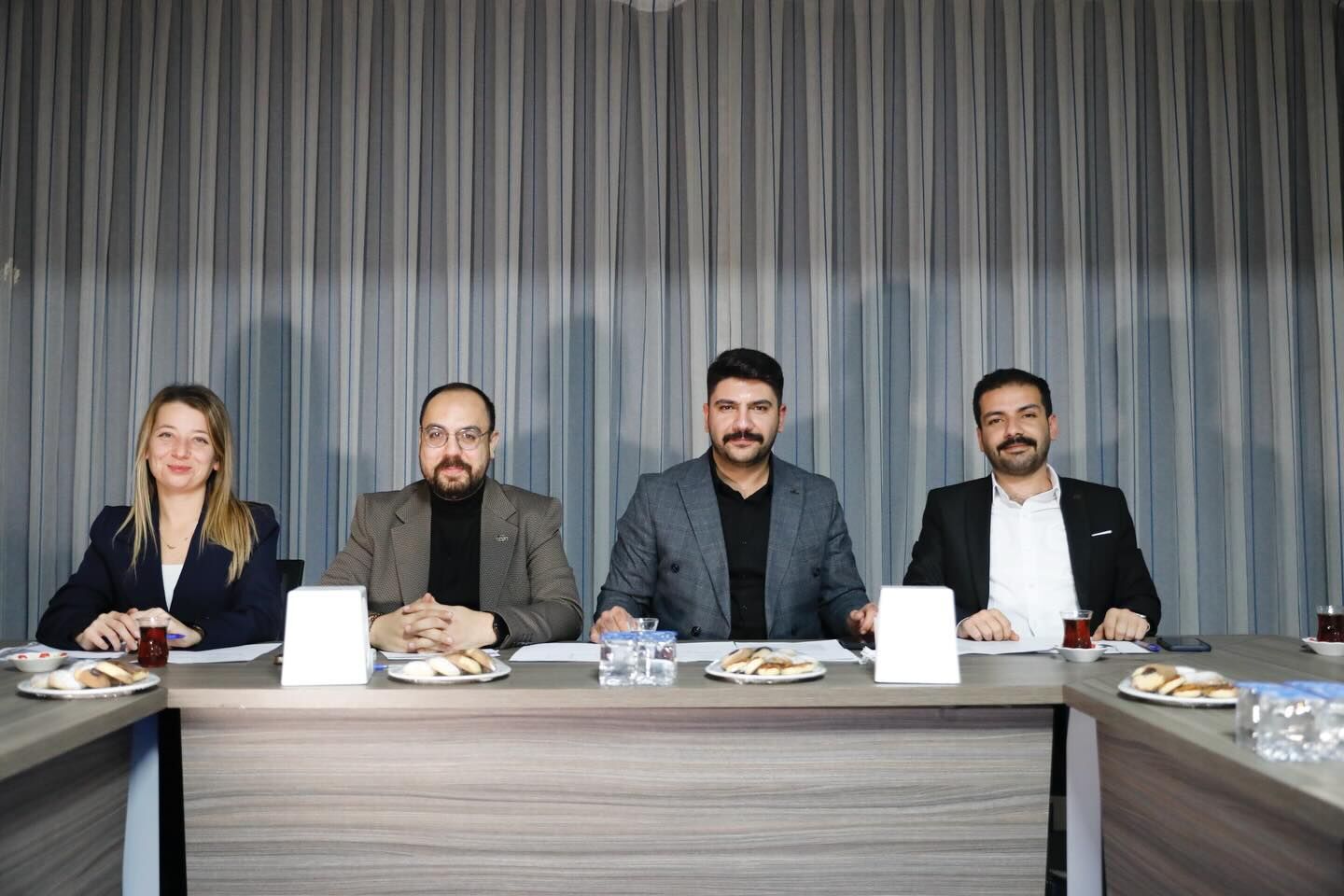 AK Parti Aydın Gençlik Kolları’ndan 24 Ocak teyakkuzu