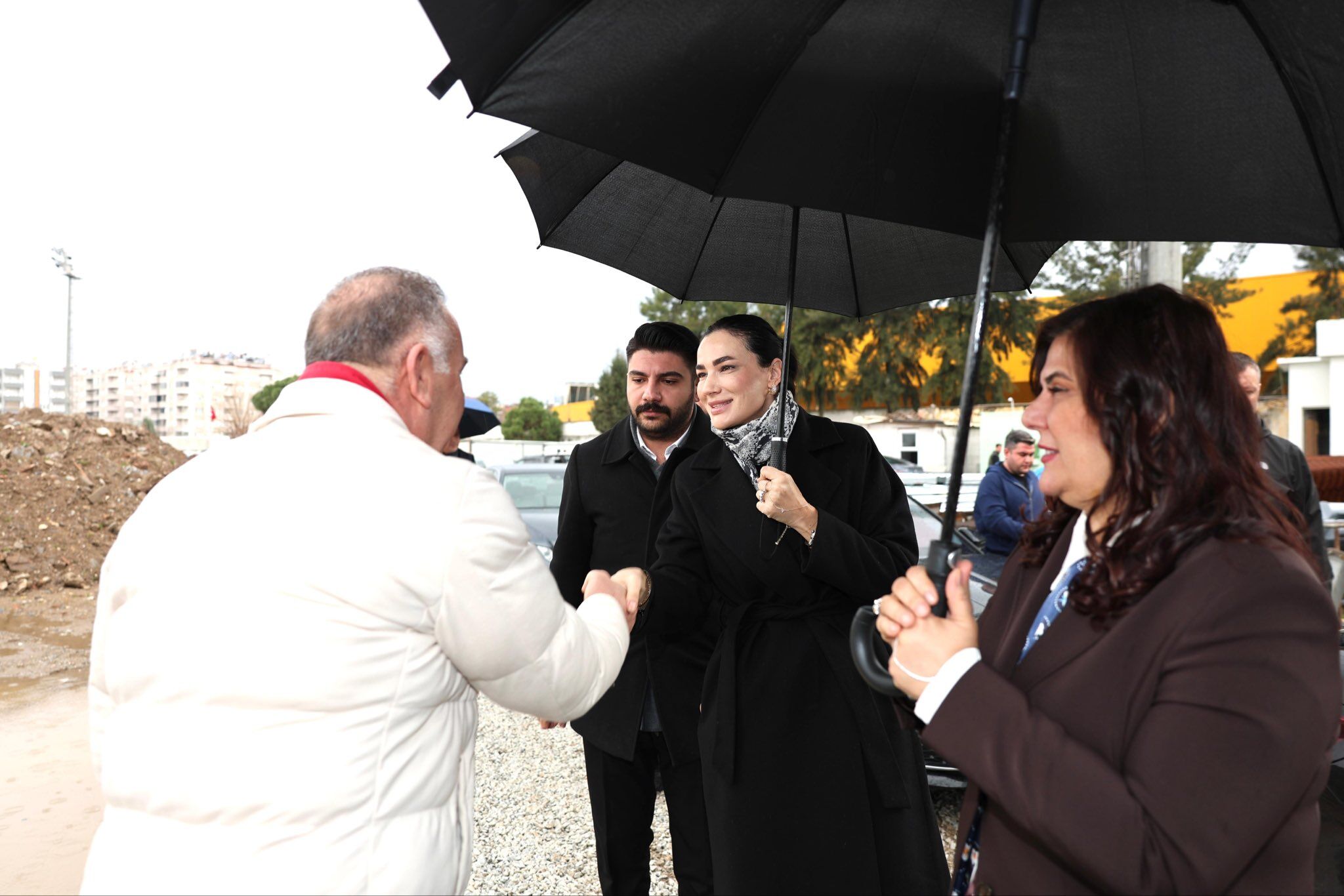 Ak Parti Aydin Heyetinden Adnan Menderes Stadyumu Proje Alaninda Inceleme 634834 9B386654877A7567D55Bf3Fe1Dfc6780