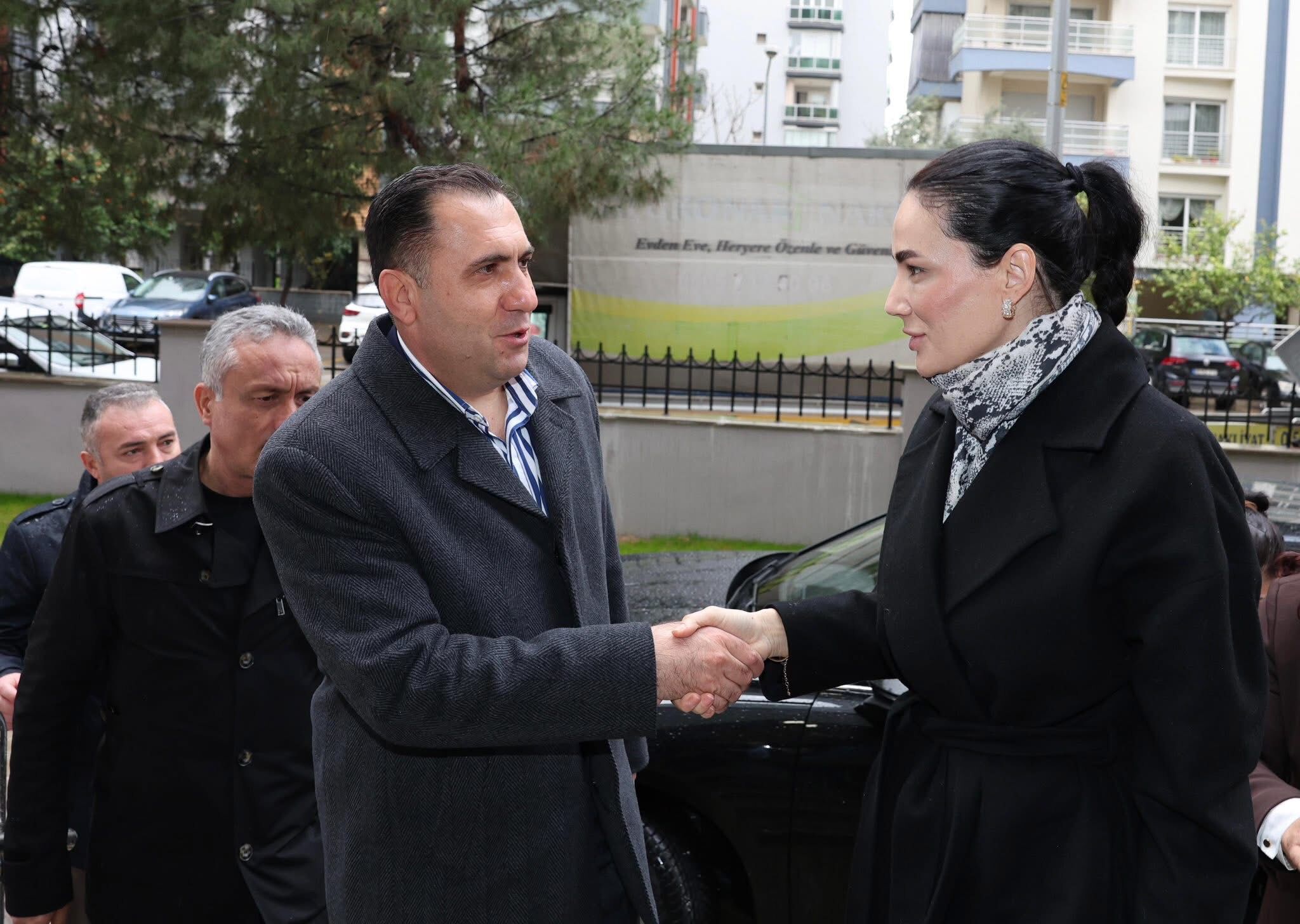 Ak Parti Aydindan Huzurevi Ziyareti Mudur Turkoglundan Bilgilendirmelerde Bulundu 634890 9Fb8D7Ff9Ae542F203A5Fb1Be6Abe556