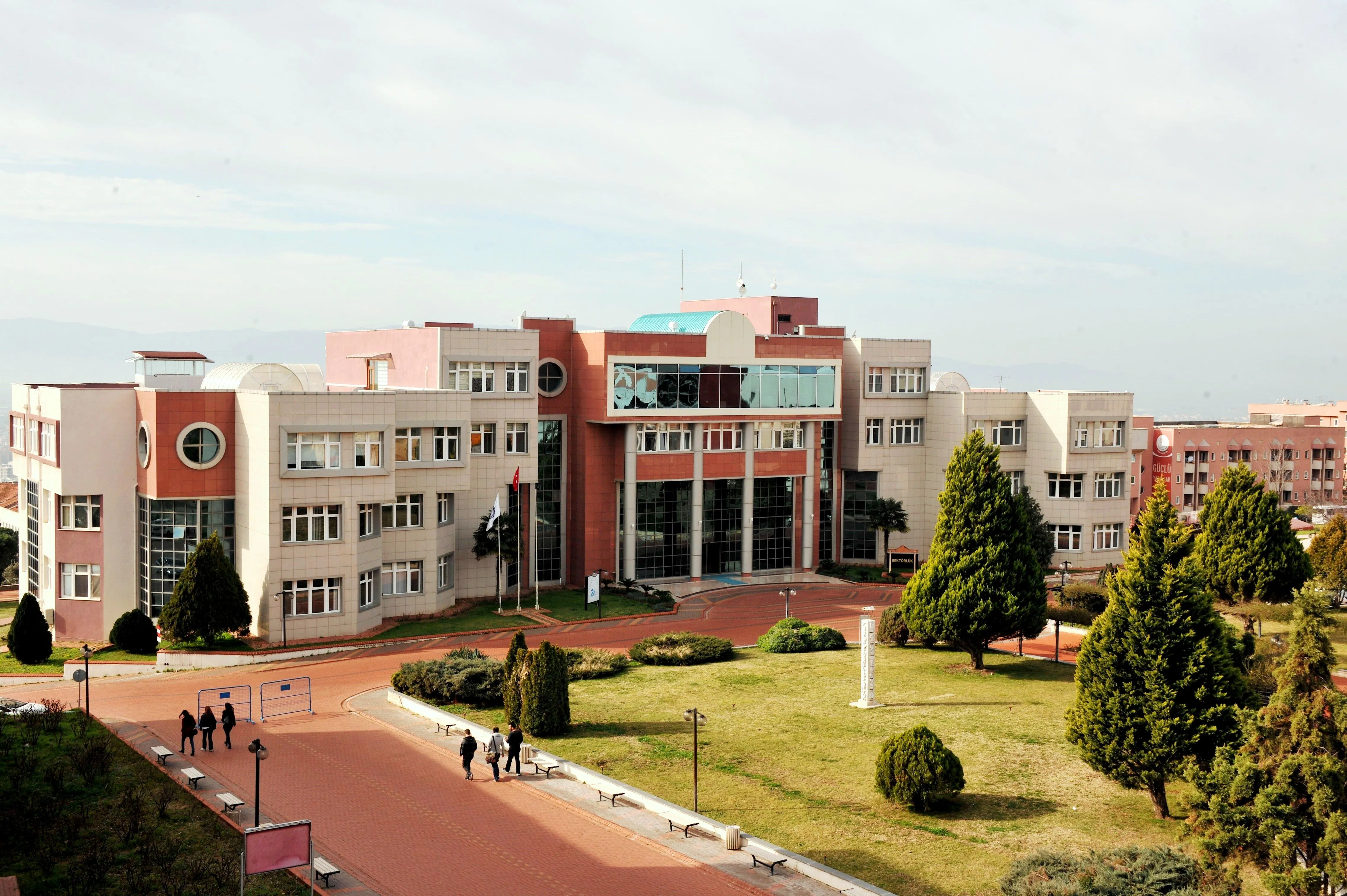 Aydin Adnan Menderes Universitesi