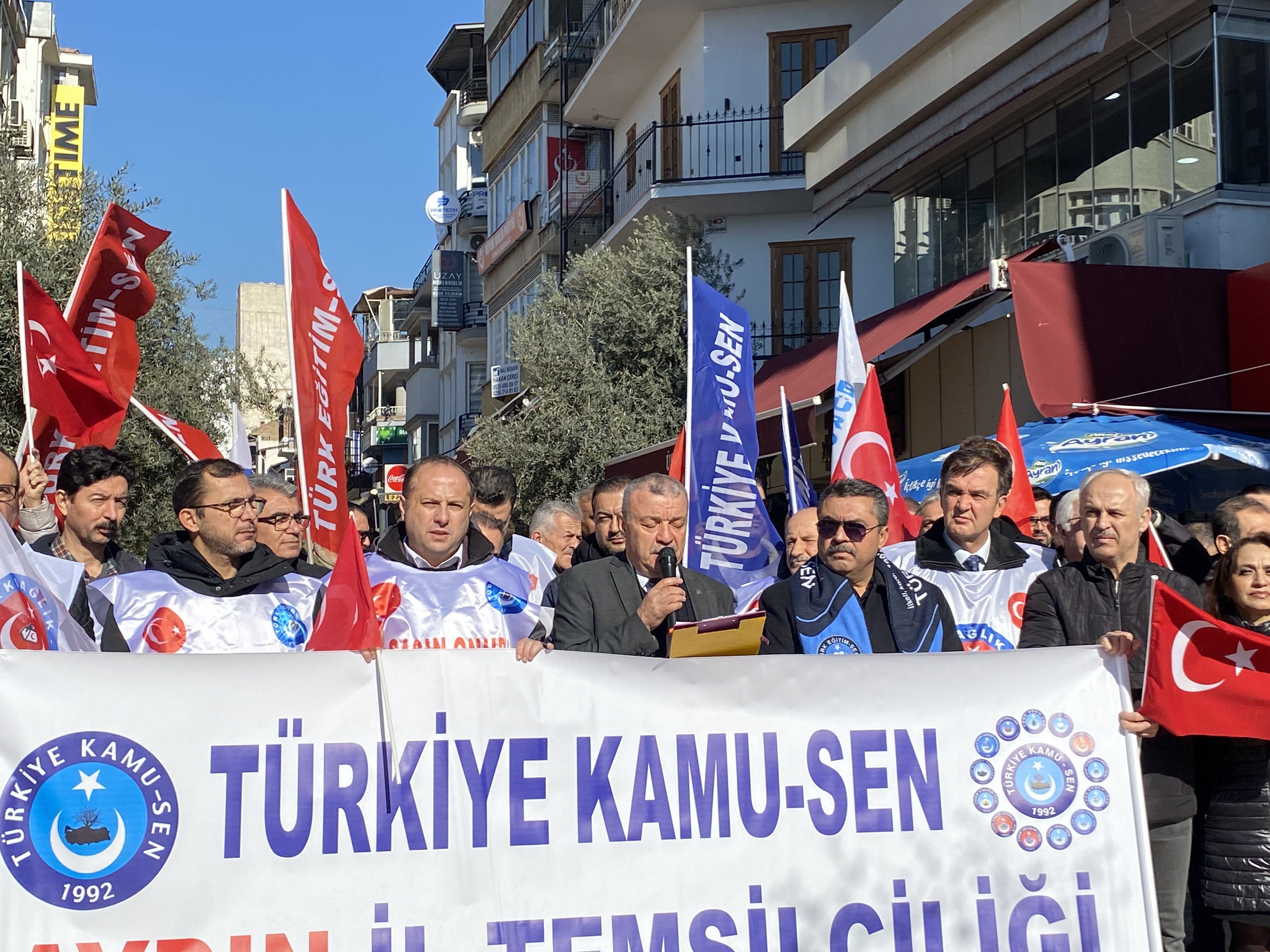 Aydinda Kamu Emekcileri Ve Emeklilerden Adalet Cagrisi Gecim Kosullari Her Gecen Gun Agirlasiyor 630348 Acf40Af10B6869B76E963D805A0F7B15