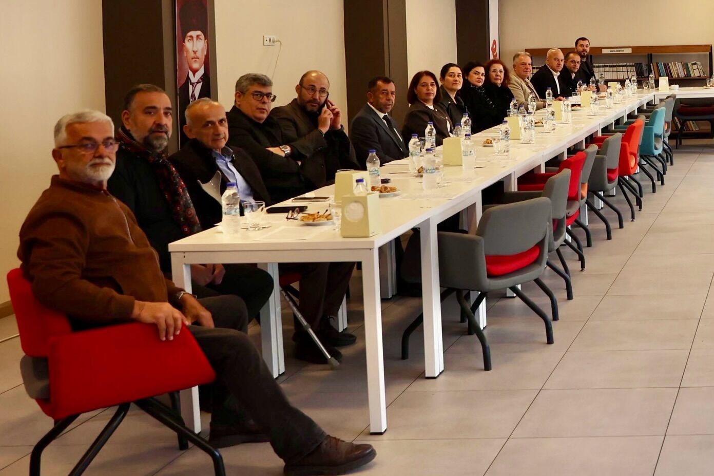 Aydinda Meclisi Oncesi Toplanti Gerceklestirildi Chp Aydin Grubundan Birlik Mesaji 628435 66D813F3985A6B7Ad8E931Ad22866B98