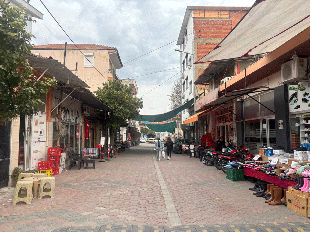 Aydın’da muhtardan gönüllere dokunan projeler