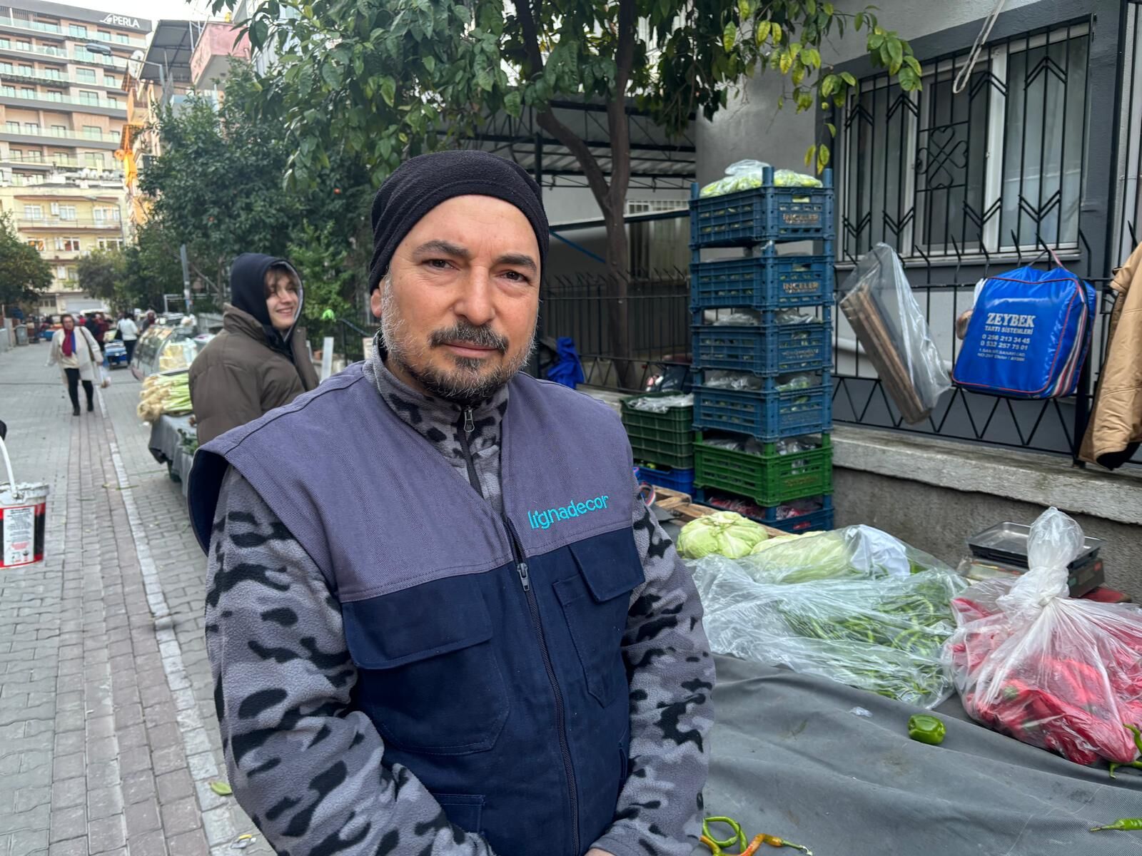 Aydın’da semt pazarı taşınmadı: Esnaf kalıcı çözüm bekliyor