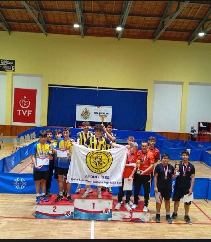 Aydinda Zorlu Musabakanin Kazanani Belli Oldu Aydin Lisesi Zirveyi Kaptirmadi 631142 B3D86F465Db6Caf2103Edbfcae3E65D2
