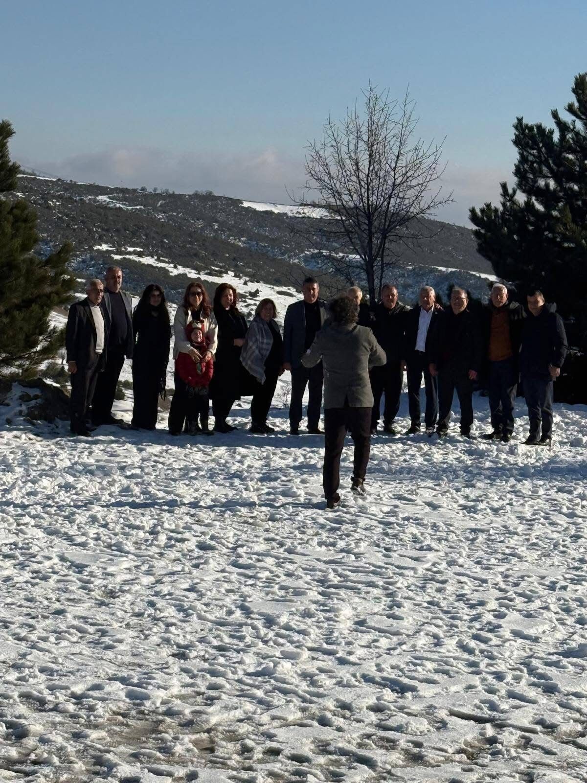 Aydinli Kari Gorunce Iyi Parti Aydin Heyetinden Afyonkarahisarda Eglenceli Mola 631270 3E52538E079Ded2B0F880Eff053Fa802