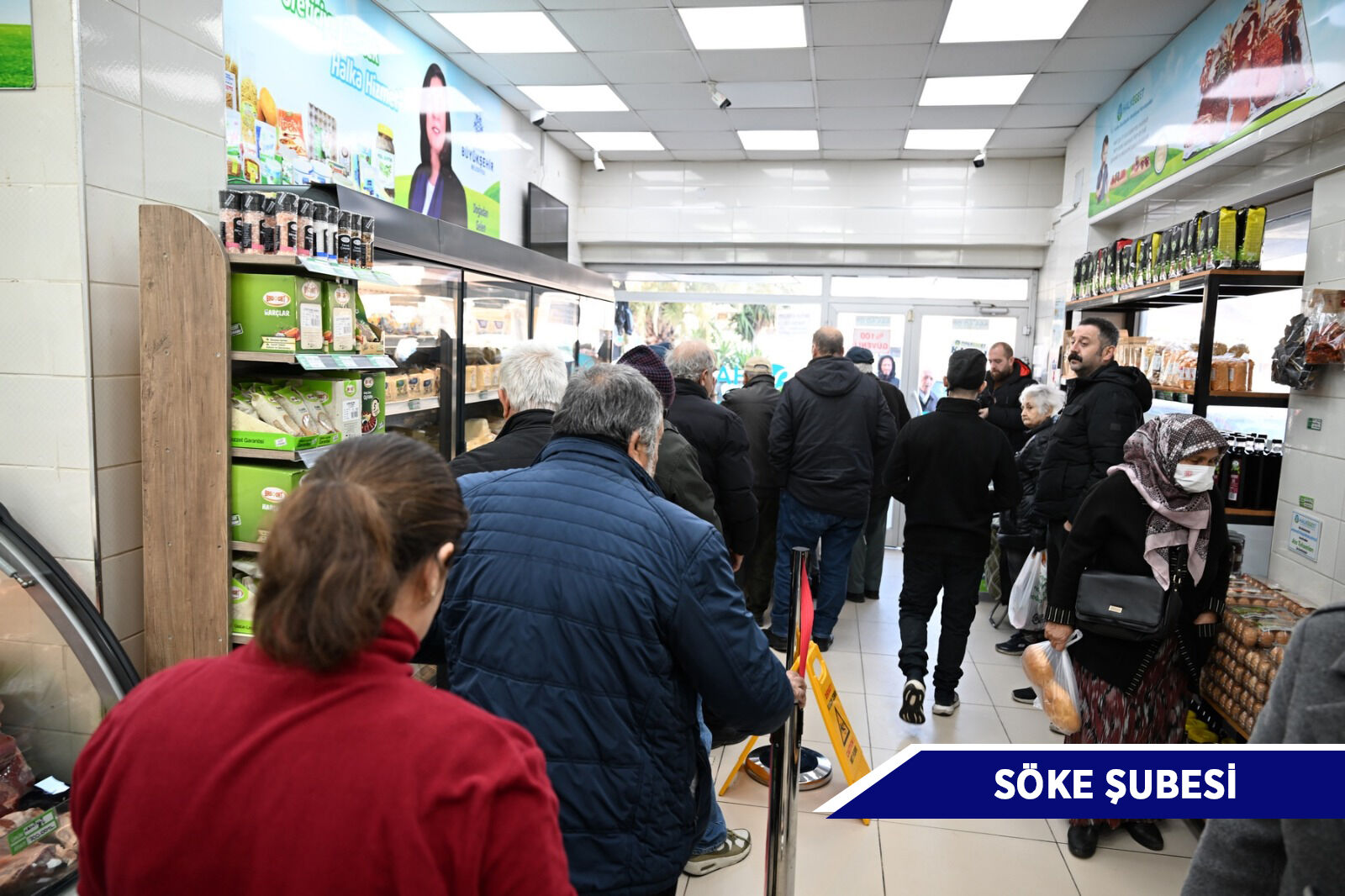 Baskan Cercioglu Vatandaslarin Yaninda Halk Ege Ette Buyuk Indirim 630399 4Cb9362501D83Dbcdba6351Cd1B3890C