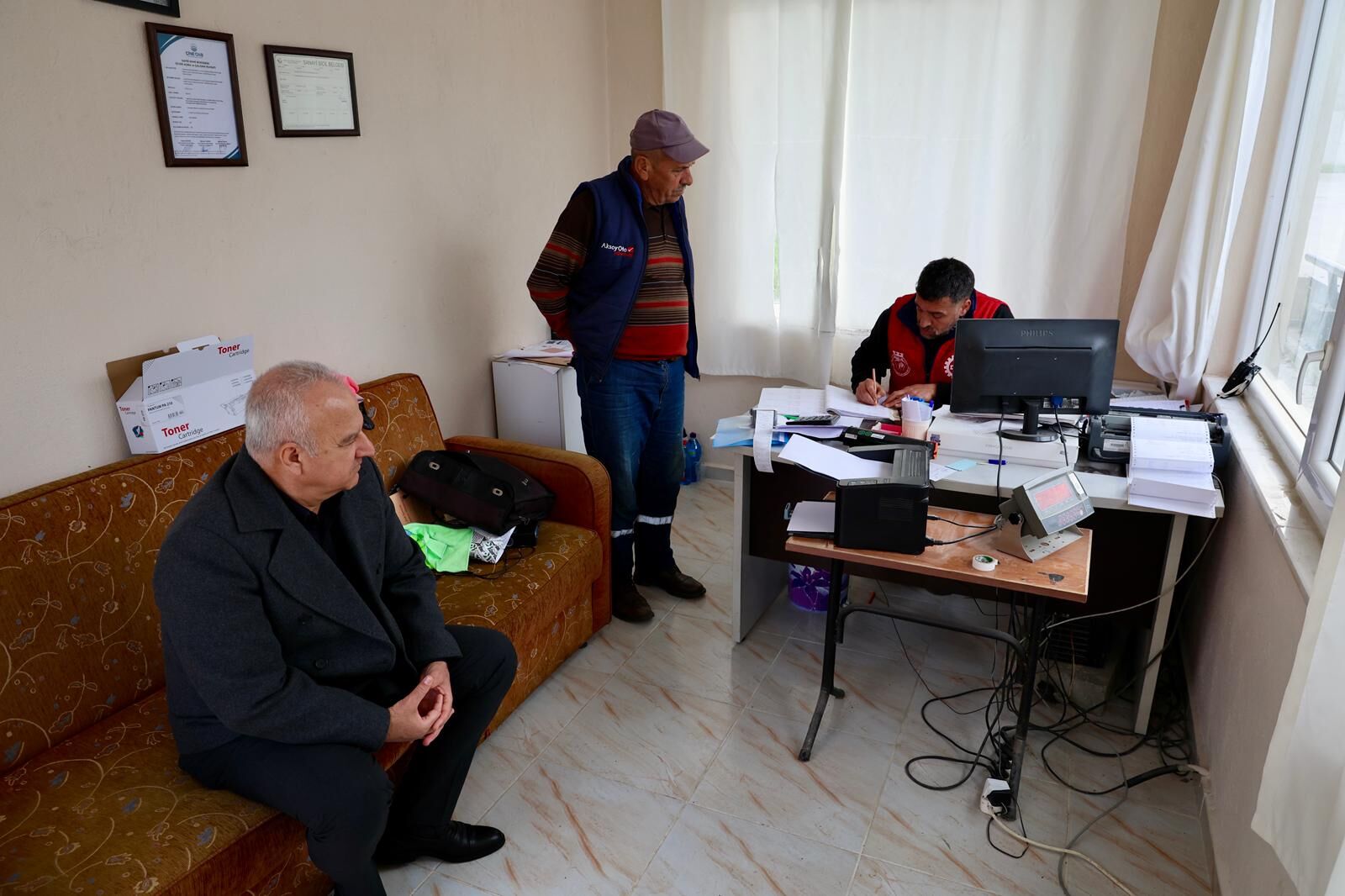 Başkan Kıvrak’tan fabrikada inceleme