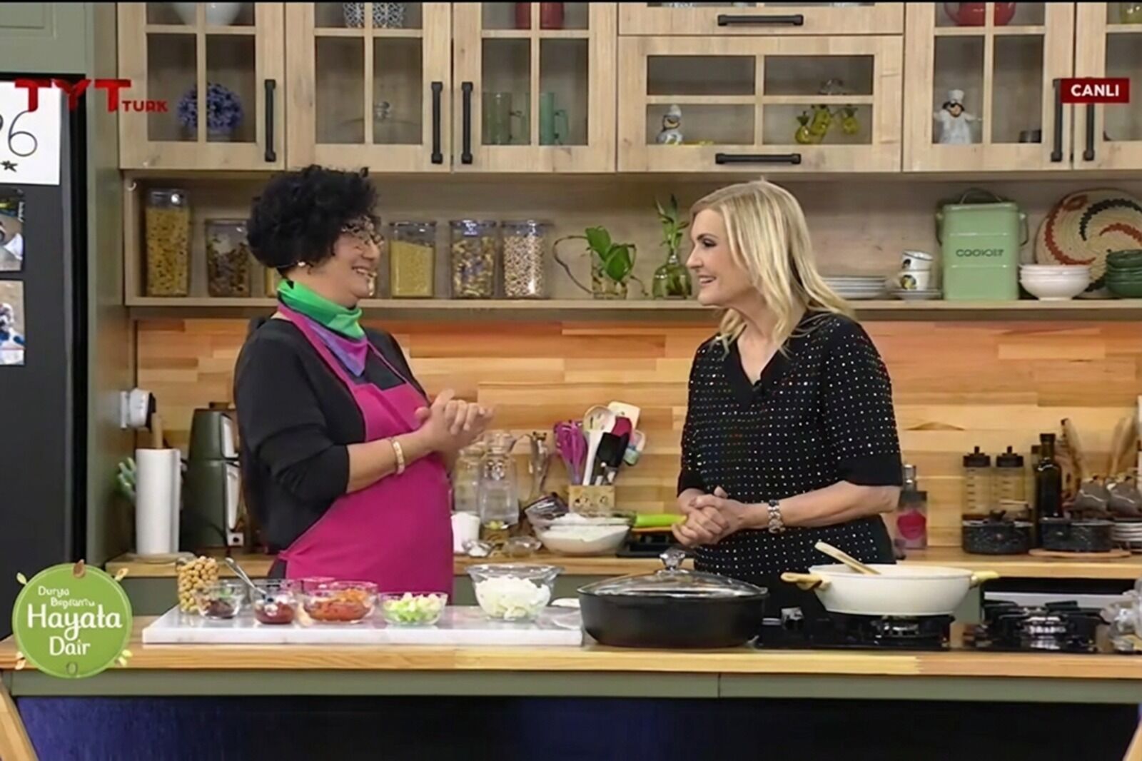 Efeler Belediyesi Urunleri Kadin Emegiyle Ulusal Sofralarda 628457 81869F05E54A738Fb7Ca3D1C88D071Fb