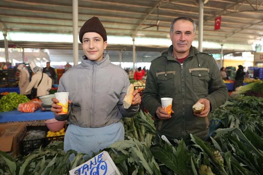 Incirliovada Sicak Corba Ikrami Vatandaslara Sicak Hizmet 630942 Efd0Be022C5F84E89C1A0B562B497251