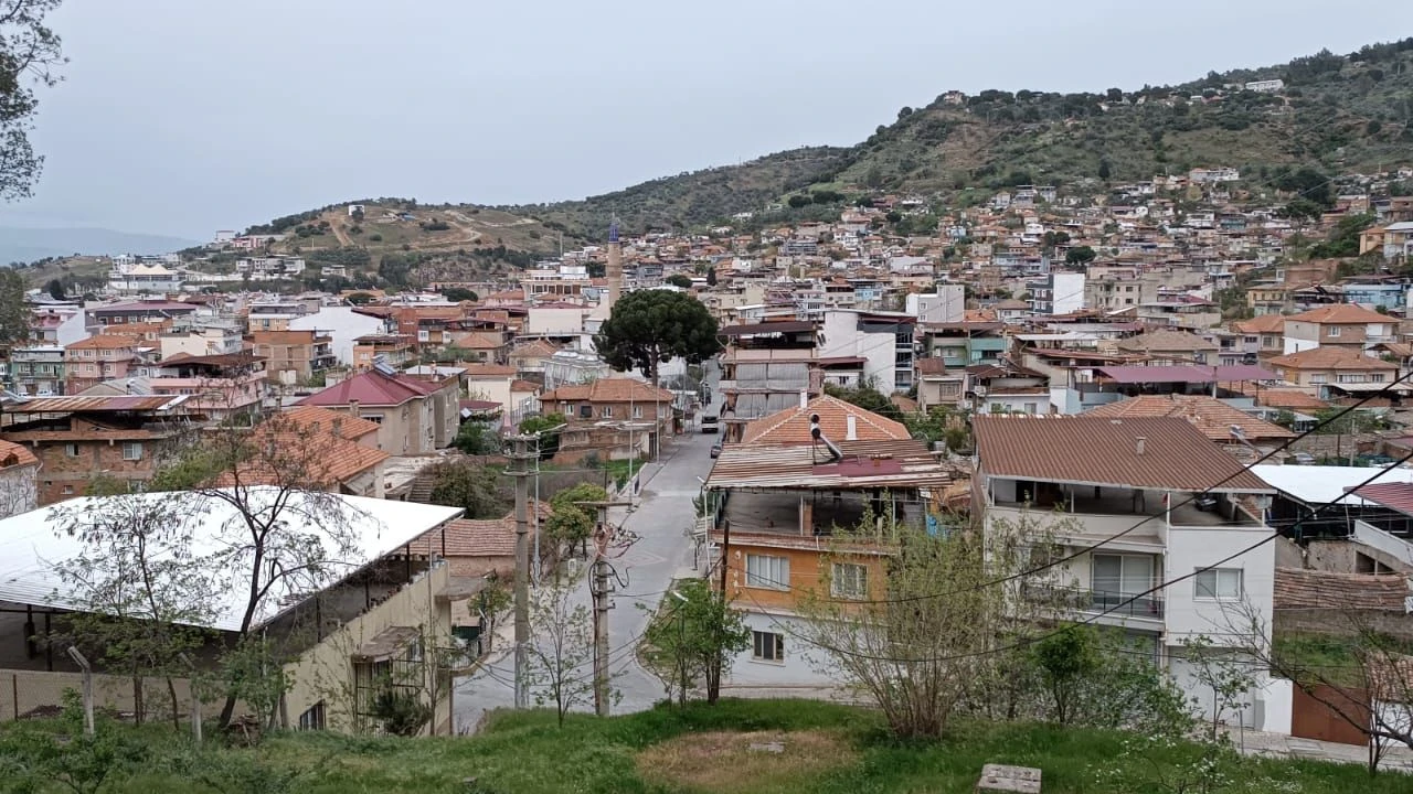 Kocarlinin En Kalabalik Mahallesi Muhtar Sarioz Mahalleyi Hedefe Anlatti 632051 02Fa3F8Ee9D2035Dd63A24C64Ba19287