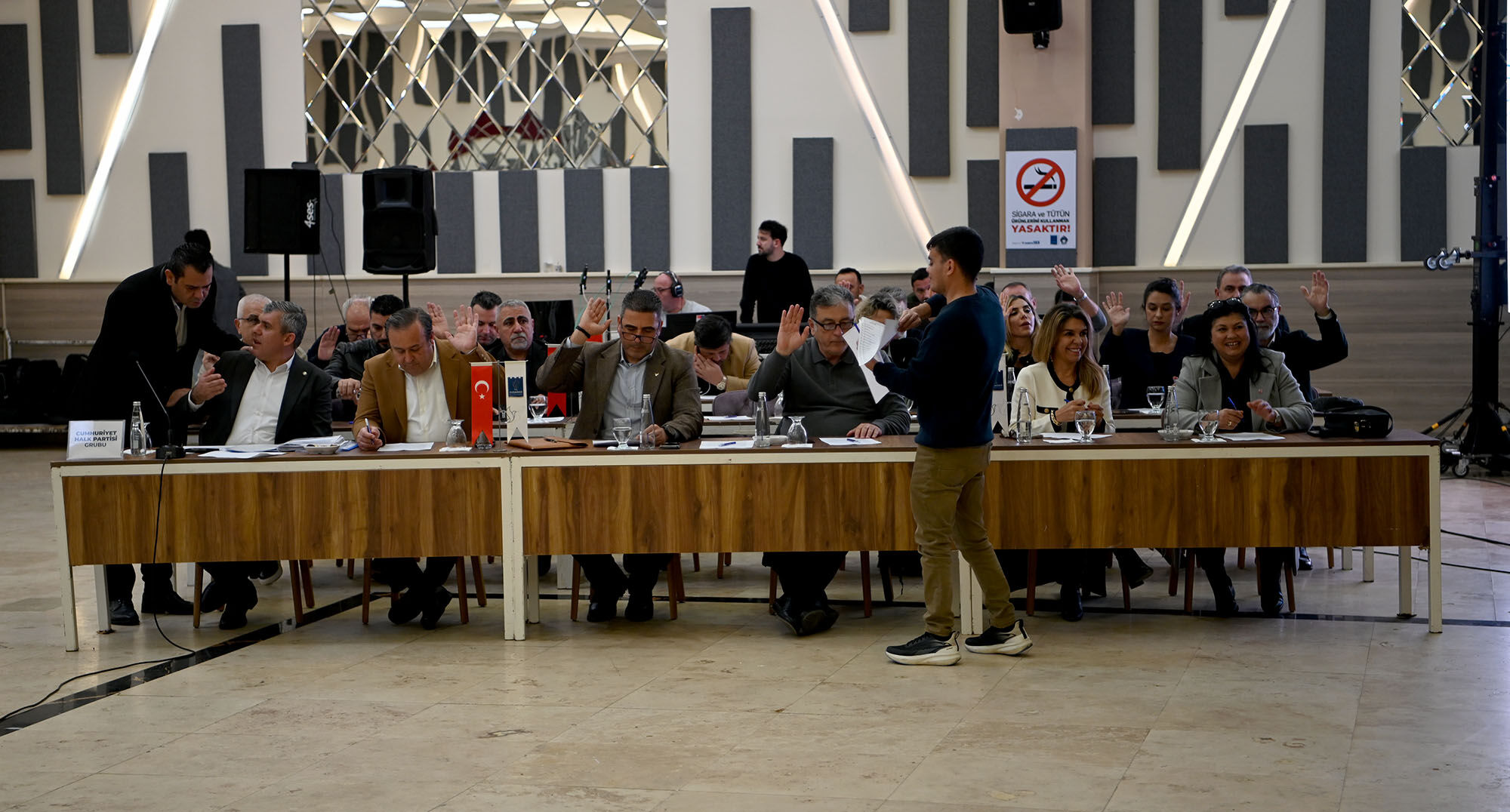 Kuşadası Belediye meclisi 2026 yılının ilk toplantısını yaptı