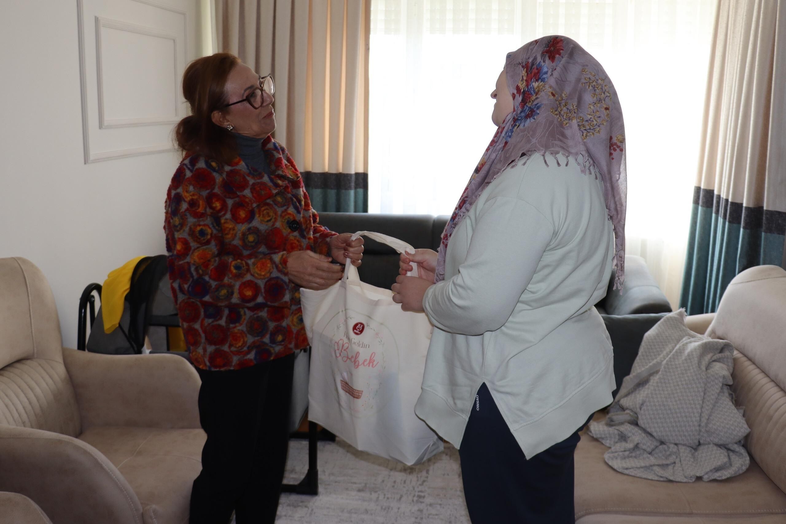 Nazilli Belediyesi Hos Geldin Bebek Projesi Yeni Yilda Da Suruyor 627162 B59957365Ab3262F0A0Cccdff9427Cf3