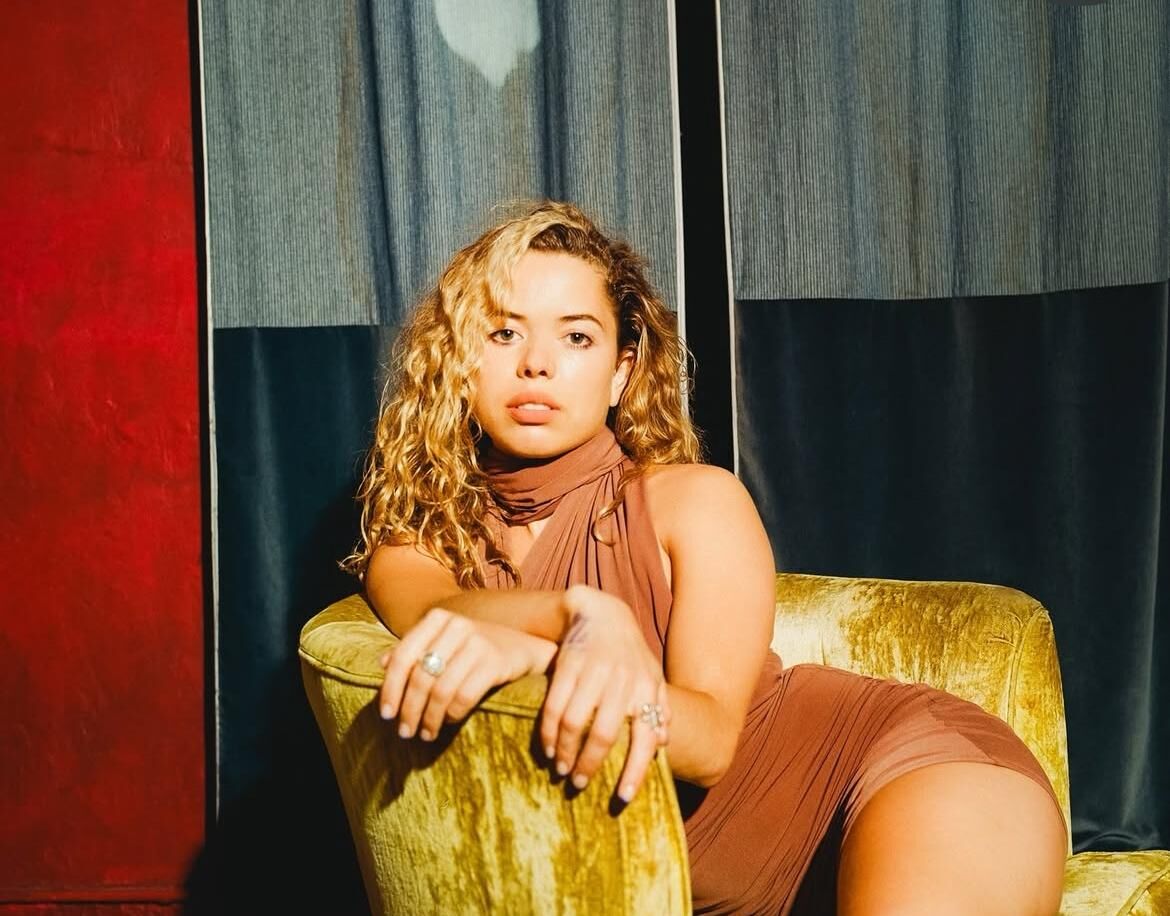 Nilüfer Yanya