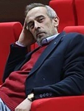 Kendisinden haber alınamayan öğretim üyesi evinde ölü bulundu