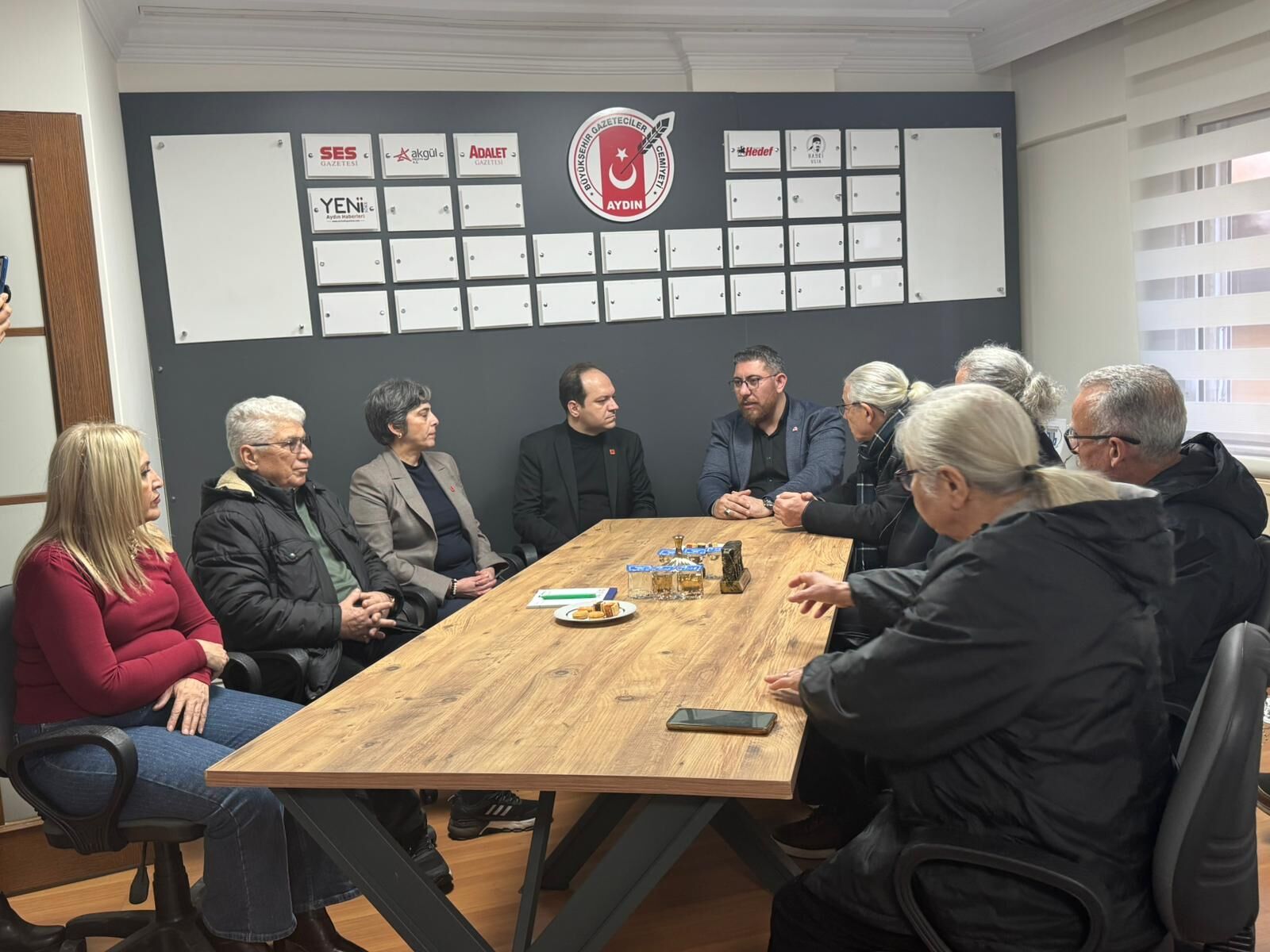 CHP’li Erçetin’den AK Partili Erdem’e ‘Üye’ cevabı