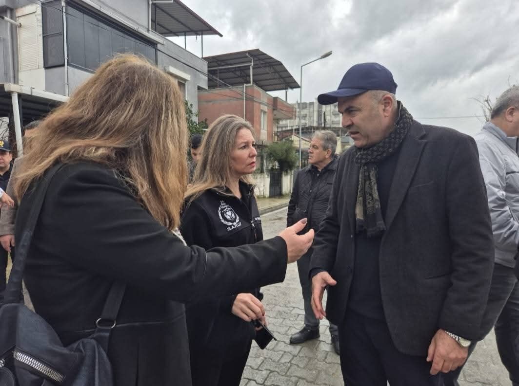 AK Parti Söke sahada: Vatandaşın zararı karşılanacak