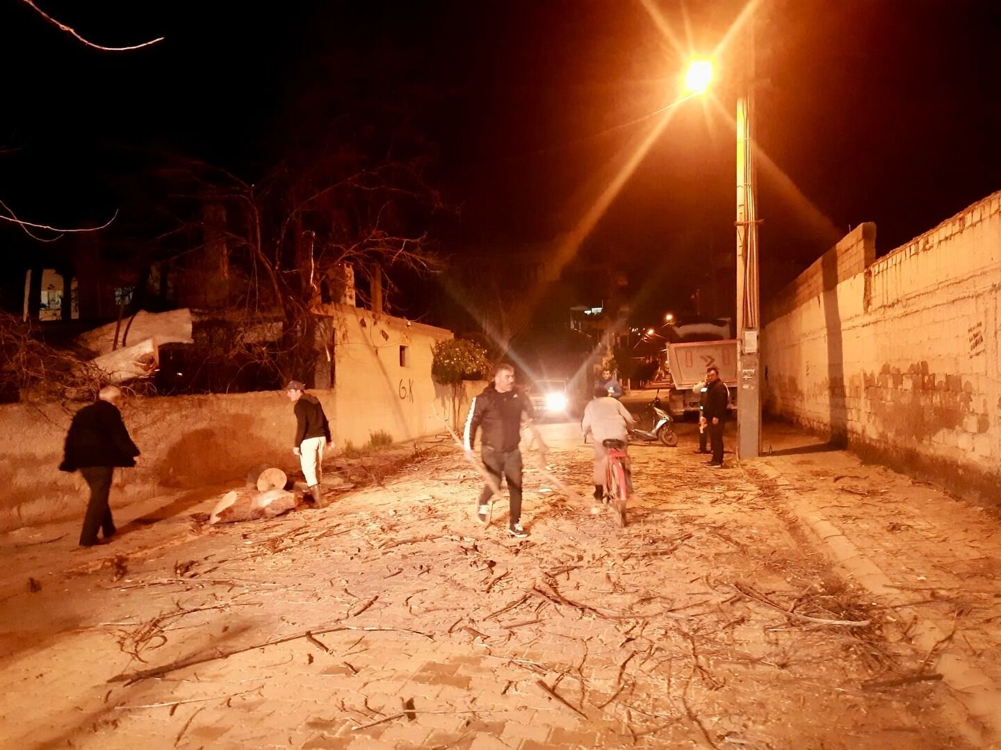 Whatsapp Image 2026 01 29 At 22.47.06 (1)