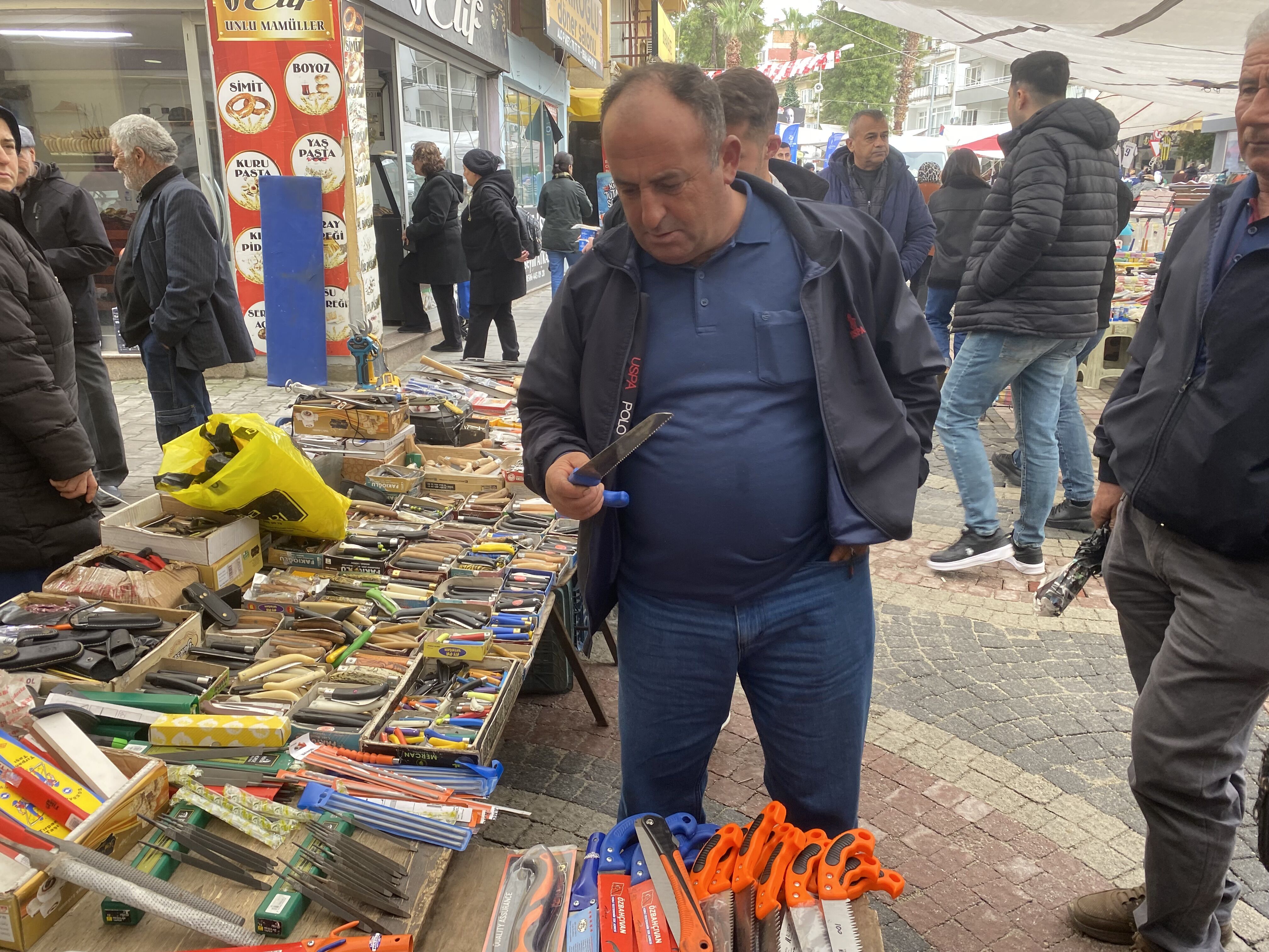 Zeytin Budama Sezonunun Baslamasi Bicakcilara Yaradi Cinedeki Bicakcida Yogunluk 634381 1A167Ef4Fe89D15Ef69A8006Fc2450B7