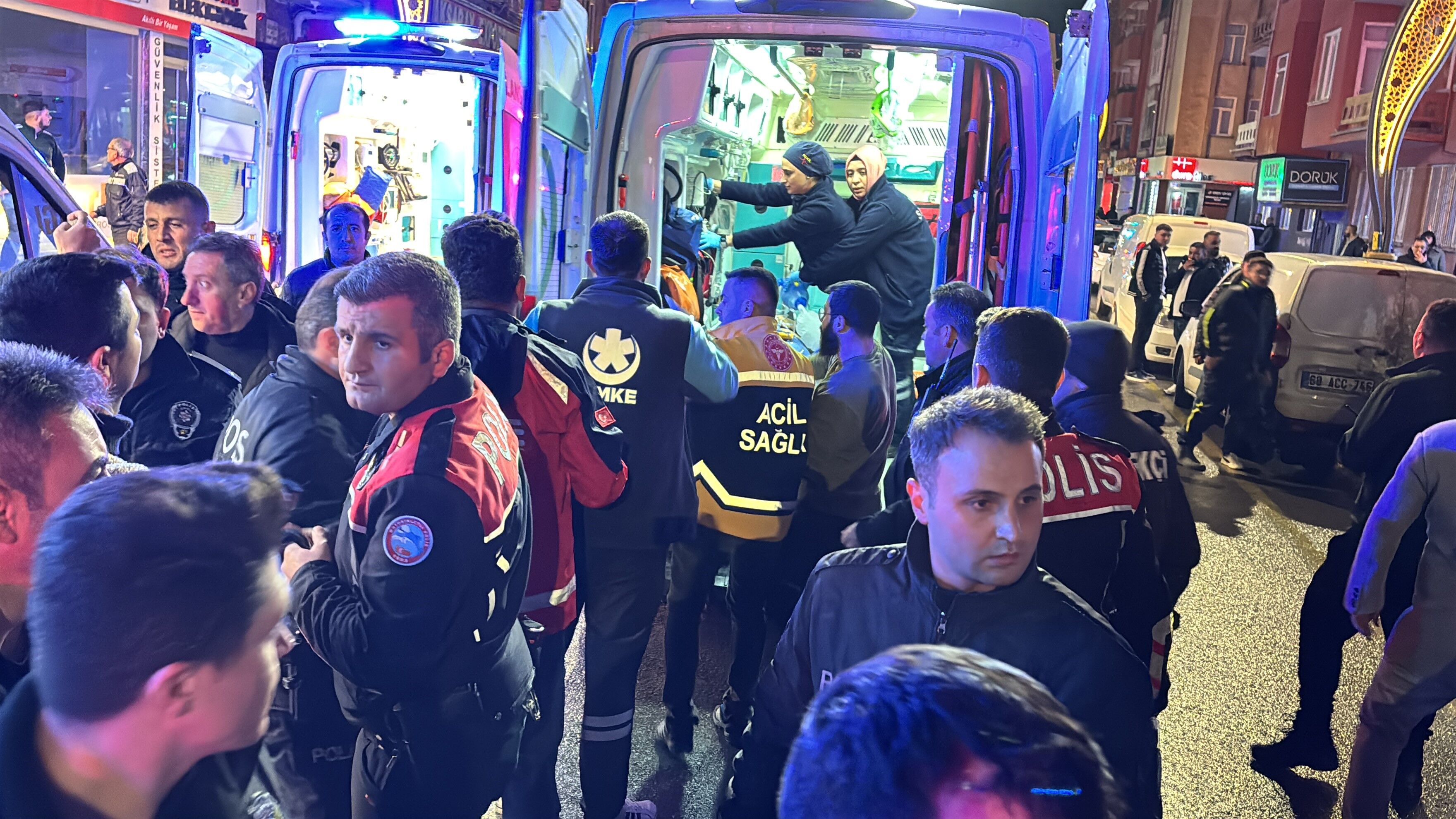Eski eşinin evleneceğini duyan adam kurşun yağdırdı: 3 ölü