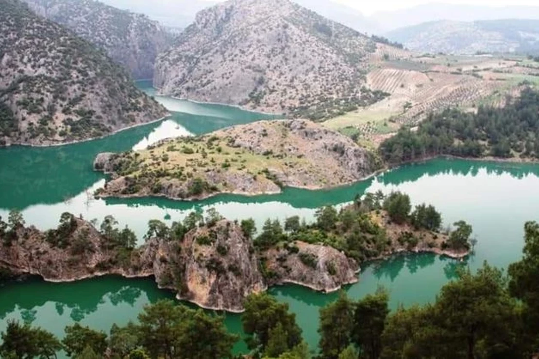 Arapapıştı Kanyonu (Bozdoğan Konumu)