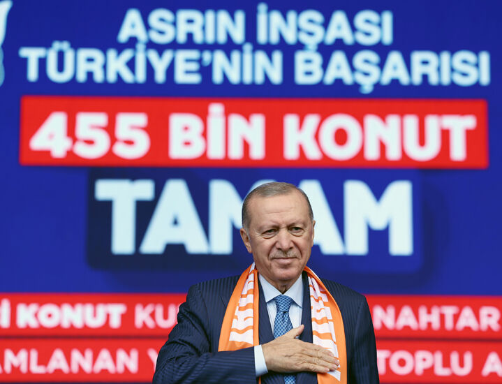 Asrın felaketi asrın seferberliğine dönüştü