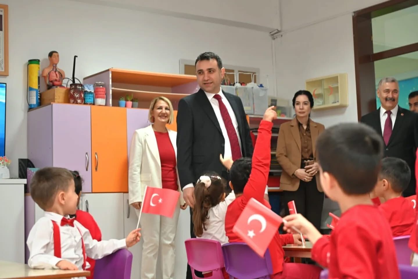 Aydın’da miniklere ilk ders ‘Bayrak Sevgisi’