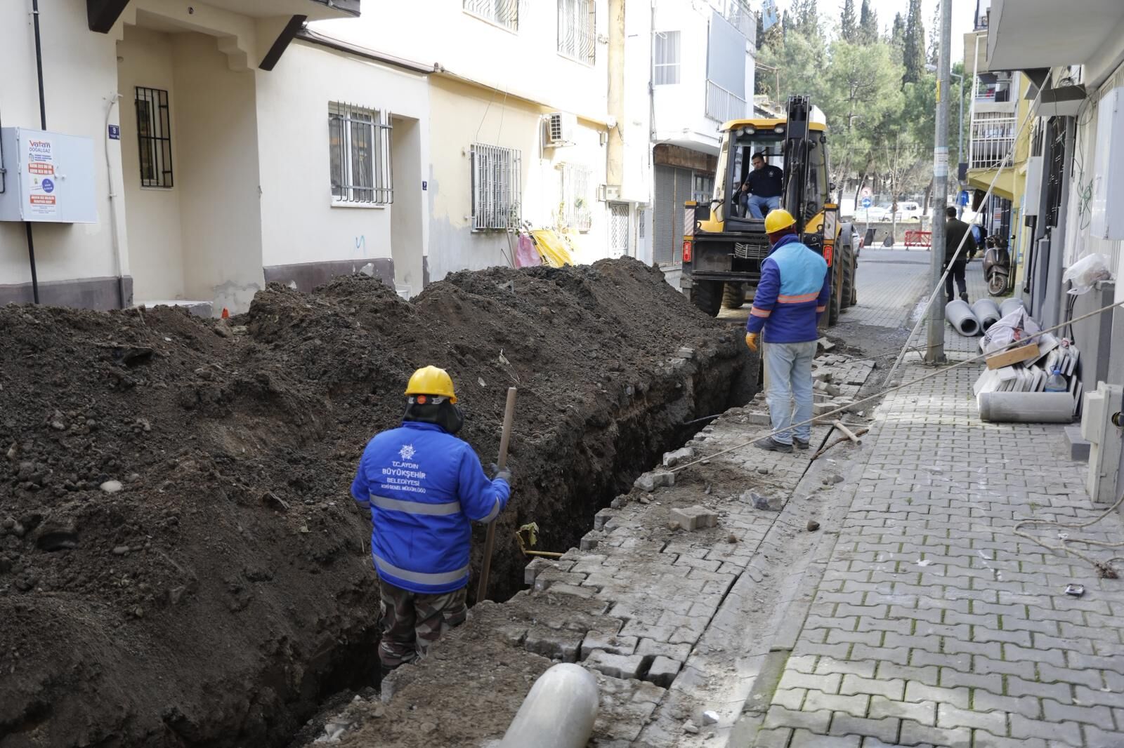 Başkan Çerçioğlu’nun çalışmaları ile Efeler’in altyapısı güçleniyor
