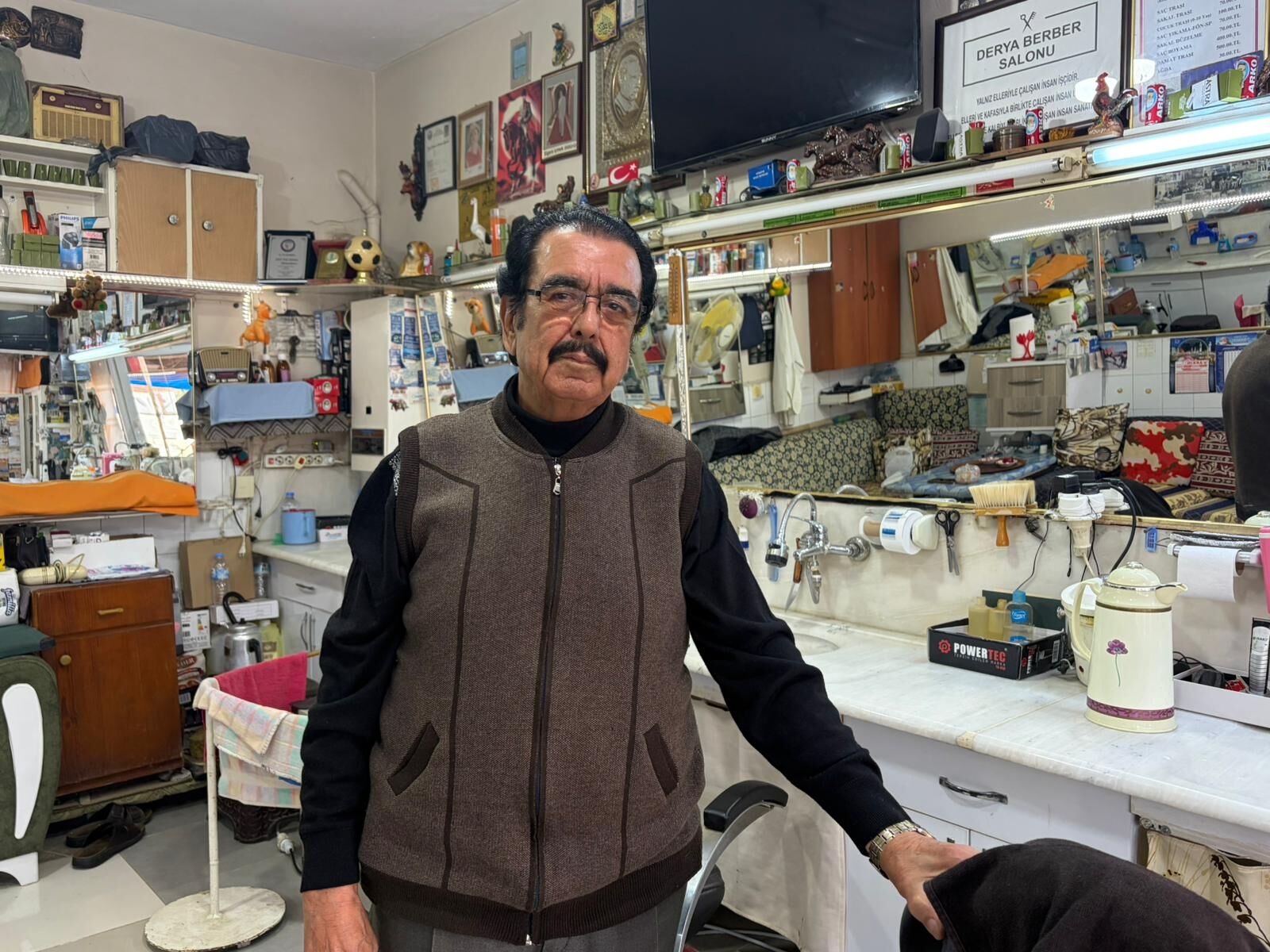 Bıyıklı Mahallesi’nin en eski esnafı