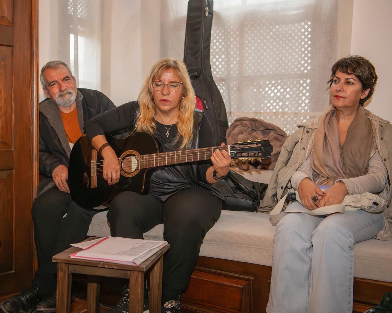 Cem Karaca Kusadasinda Sarkilariyla Anildi 636436 B15Aad221Ba96Bacf0E32D3D02619Fe6