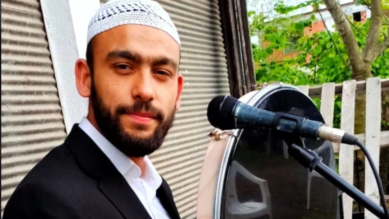 Kabede Hacılara Hu Der Allah'ı Kim Söylüyor