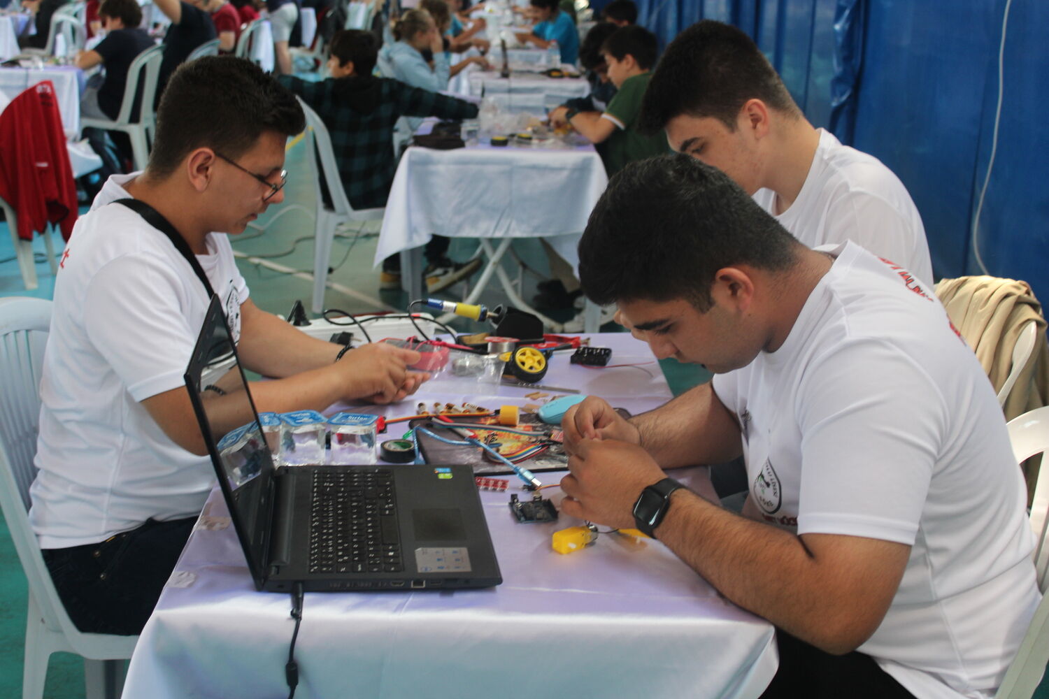 Kocarlida Robofest Ulusal Yarismalari Duzenlenecek Turkiyenin Dort Bir Yanindan Katilim Saglanacak 642224 D081Bb6E0Ea38B75B64Ec661604Ada96
