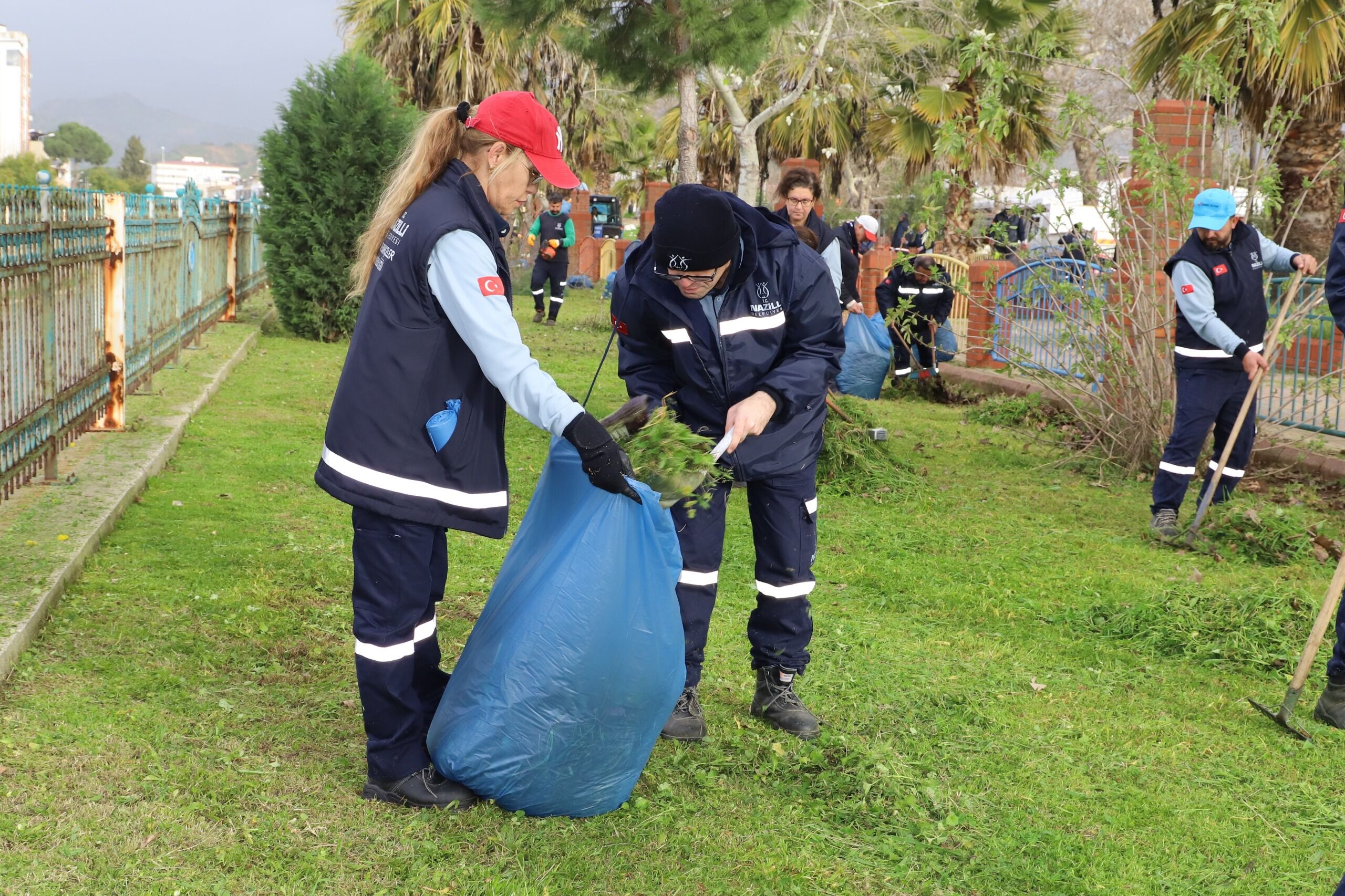Nazilli Belediyesi yürüyüş yollarını bakıma aldı