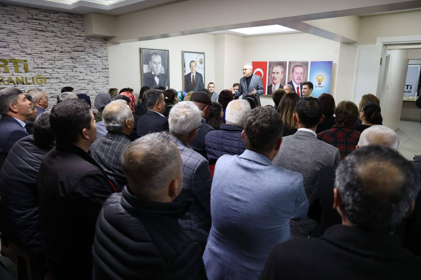 Savaş, Çine'de partililerle bir araya geldi