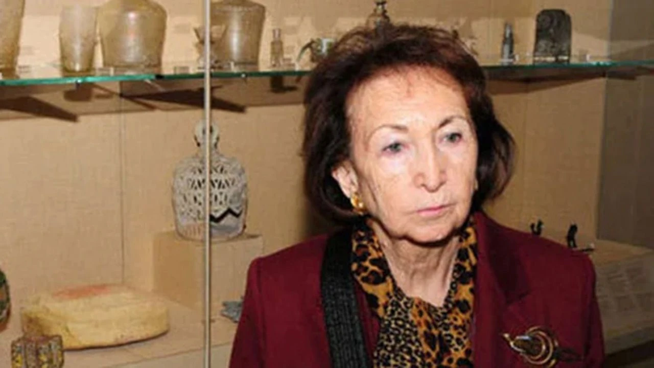 Semahatsevim Arsel Kim