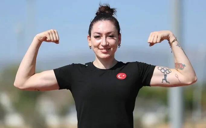 Tuğba Danışmaz Kaç Yaşında
