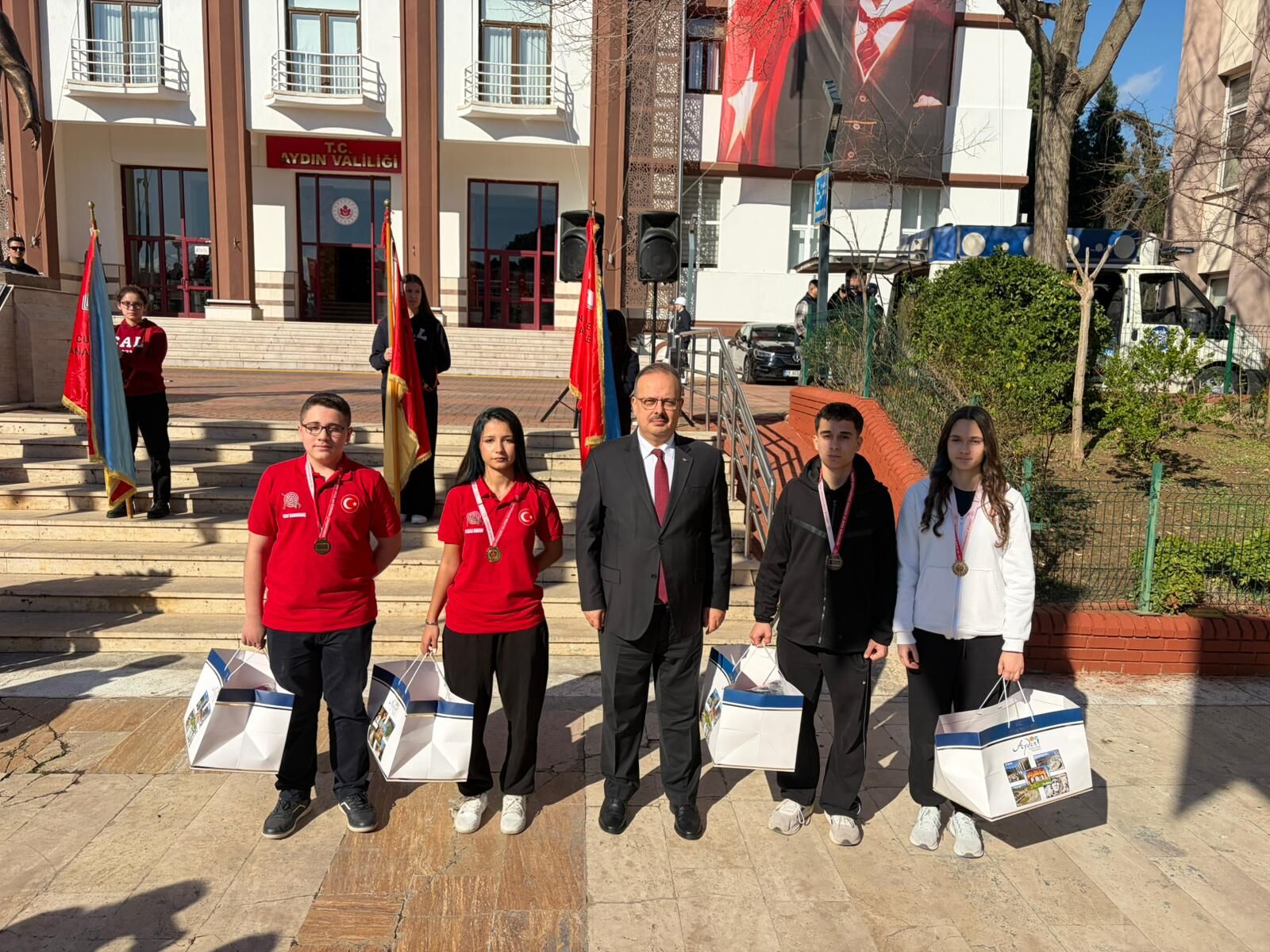 Atatürk’ün Aydın’a gelişi coşkuyla kutlandı