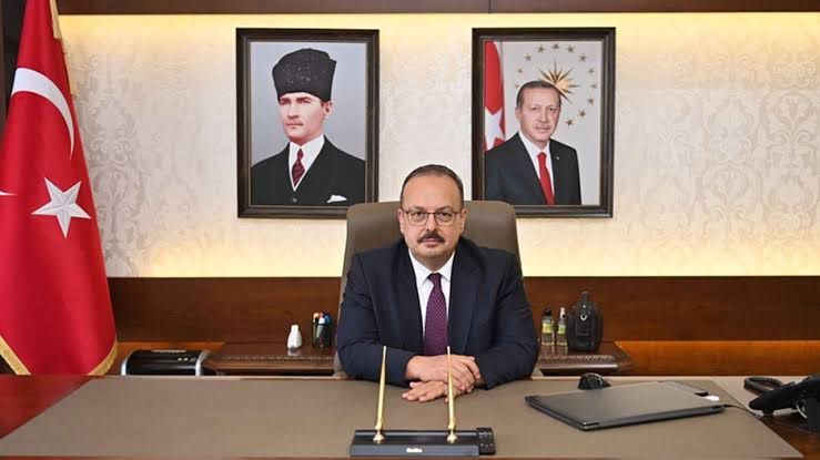 Bakan Tunç’tan Aydın Adliyesi’yle ilgili açıklama: Vali Canbolat teşekkür etti