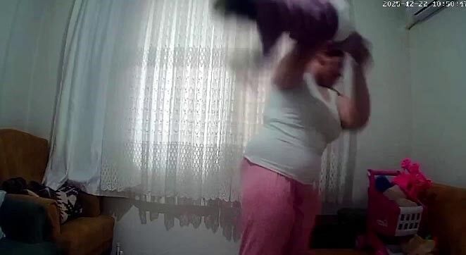 Yaptıkları gizli kameraya yansıyan anneye 6 yıl hapis cezası verildi