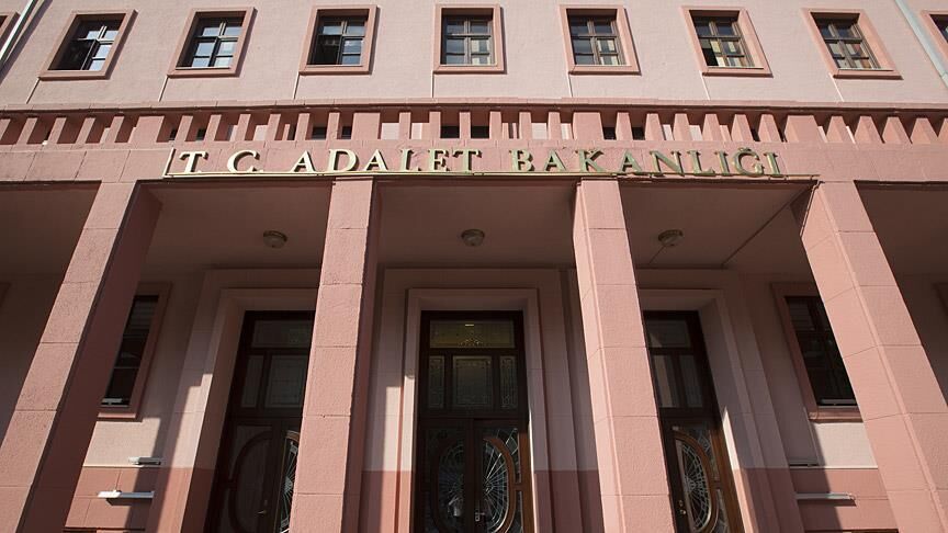 Adalet Bakanlığı Nisan’da 10 Bin Personel Alımı Yapıyor