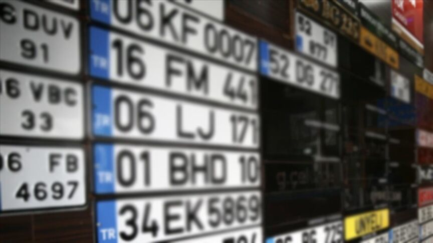 App Plaka Kullanana Ceza Geliyor