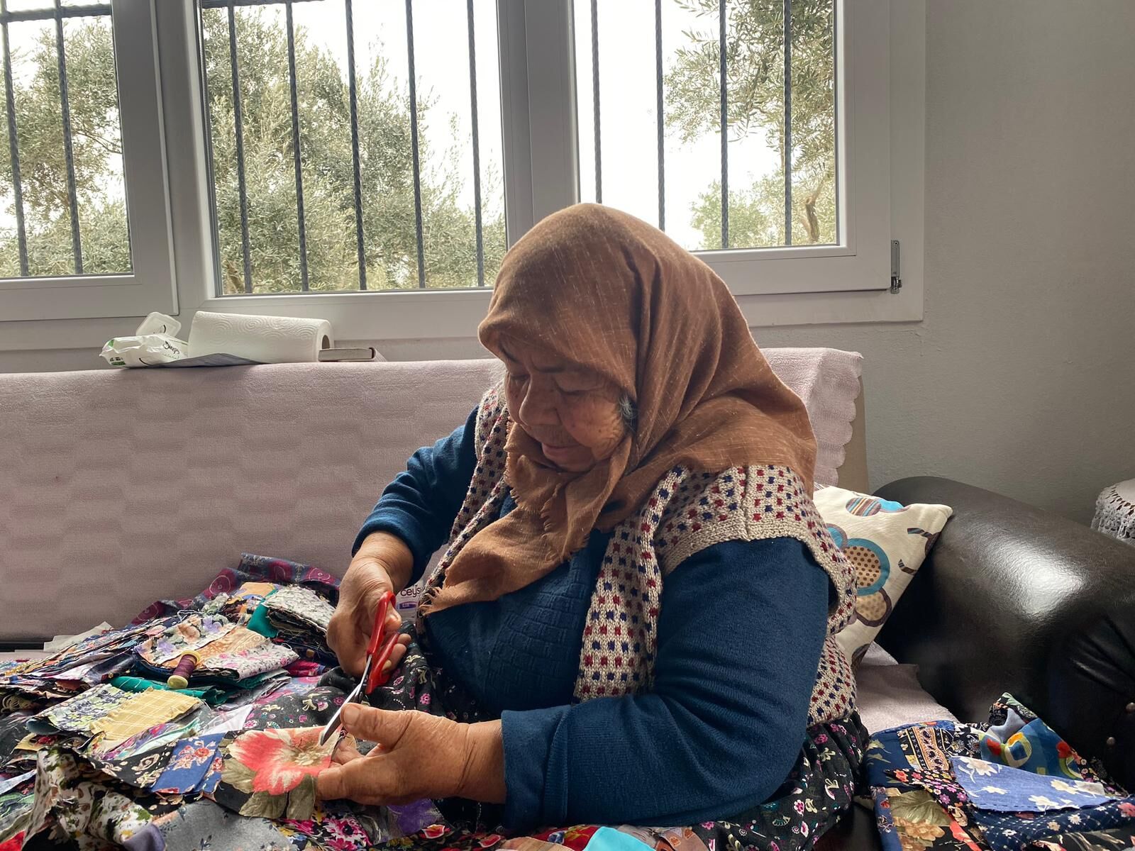 Aydın'da yıllarca gassallık yaptı: Bir ömür cenaze yıkadı, şimdi seccade dikiyor