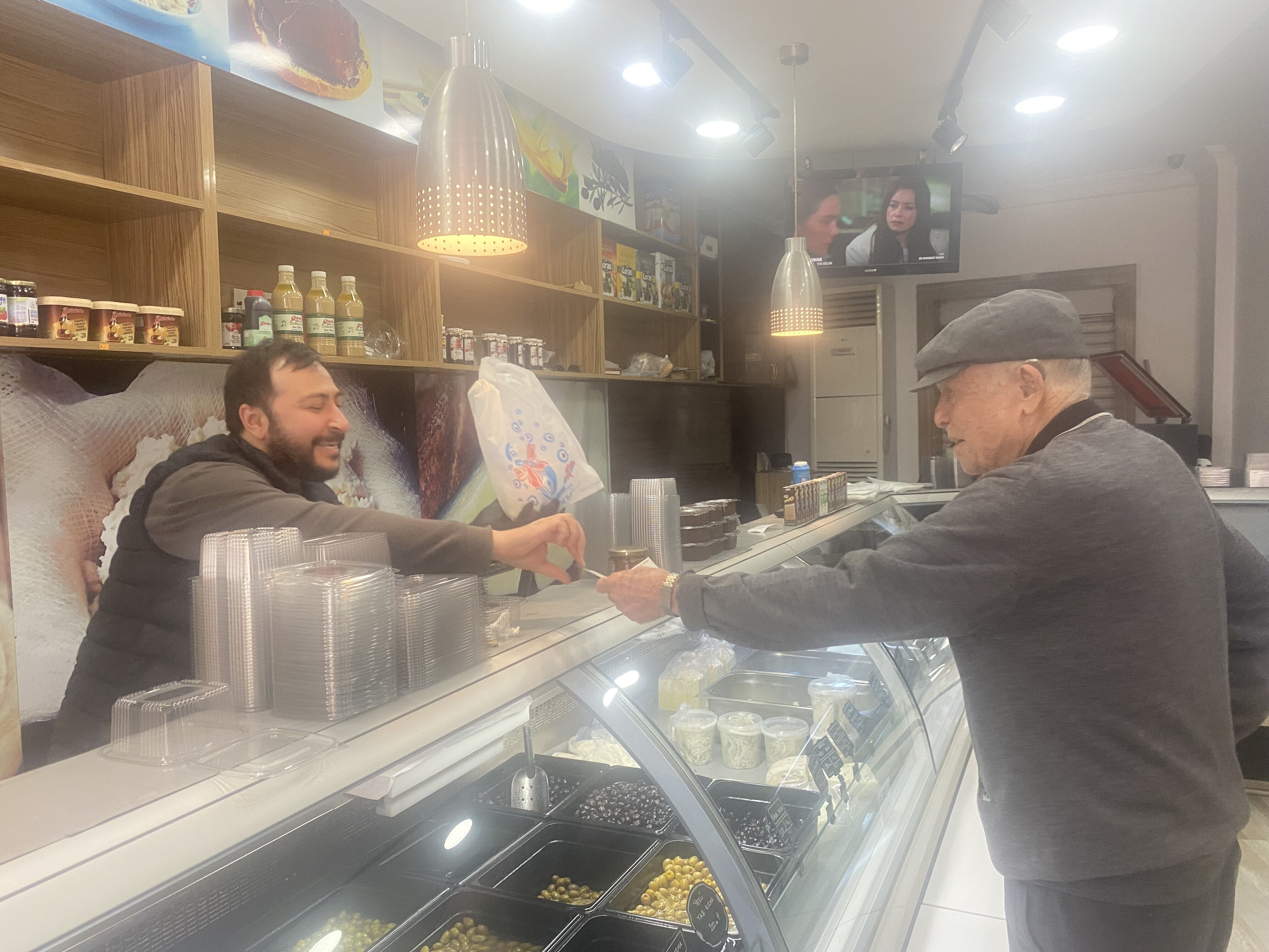 Aydinda Bayram Kahvaltisinda Bu Iki Urun Revacta Borek Yeme Kulturu Satislari Ikiye Katladi 648655 F0Ed46Fec686Ff60E2F08Cb2217472F2